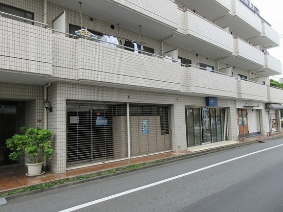 apartment 東京都中野区新井２丁目1-19 パックマートビル4F