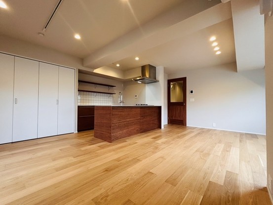 apartment 東京都中野区新井２丁目1-19 パックマートビル4F
