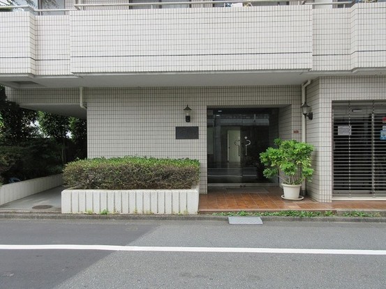 apartment 東京都中野区新井２丁目1-19 パックマートビル4F