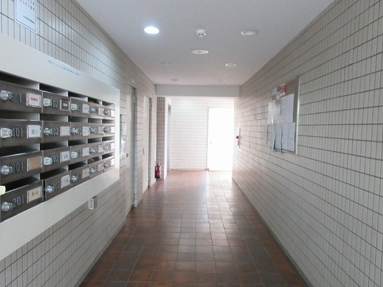 apartment 東京都中野区新井２丁目1-19 パックマートビル4F