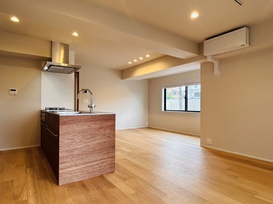 apartment 東京都中野区新井２丁目1-19 パックマートビル4F
