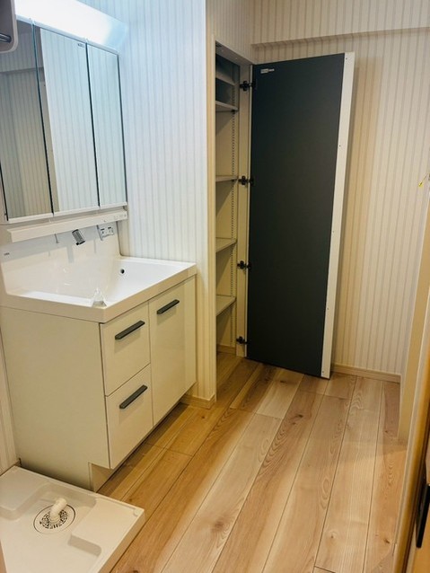 apartment 東京都中野区新井２丁目1-19 パックマートビル4F
