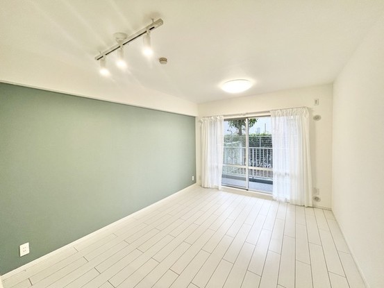apartment 埼玉県越谷市大字袋山1361-16