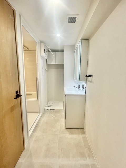 apartment 埼玉県吉川市高富２丁目
地図を見る