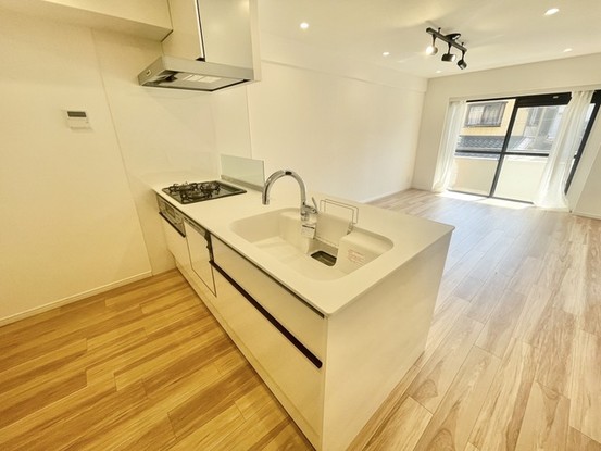apartment 埼玉県吉川市高富２丁目
地図を見る