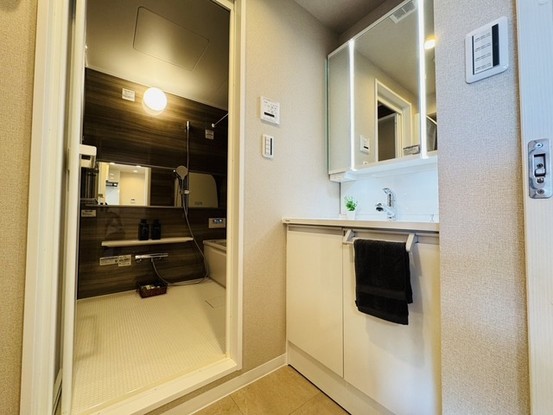 apartment 埼玉県越谷市大字袋山1361-16