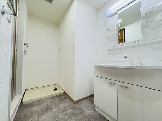 apartment 埼玉県越谷市大字袋山1361-16
