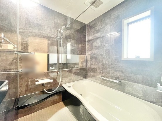 detached 埼玉県三郷市彦成２丁目
地図を見る