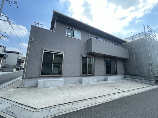 detached 埼玉県三郷市彦成２丁目
地図を見る