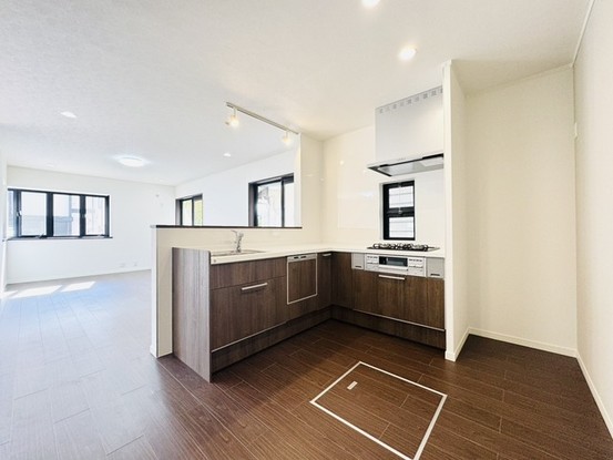 detached 埼玉県春日部市増田新田
地図を見る