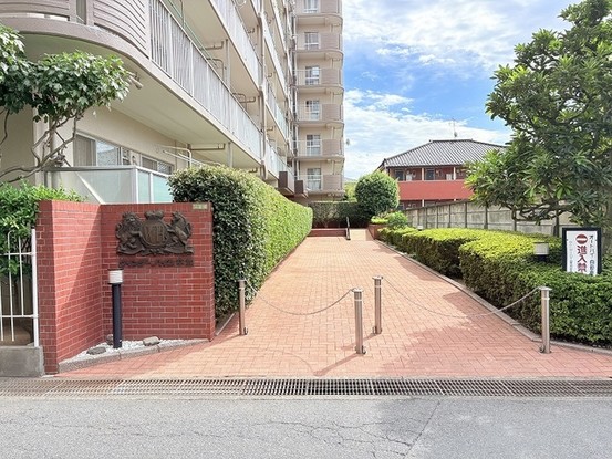 apartment 埼玉県草加市草加４丁目
地図を見る