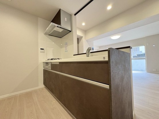 apartment 東京都足立区加平１丁目
地図を見る