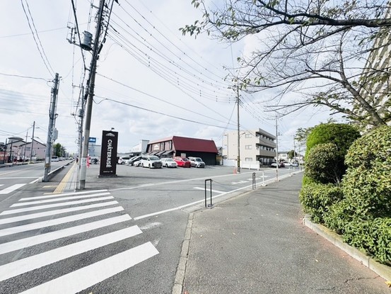 apartment 埼玉県草加市花栗１丁目
地図を見る