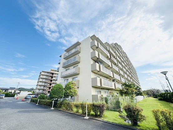 apartment 埼玉県草加市花栗１丁目
地図を見る