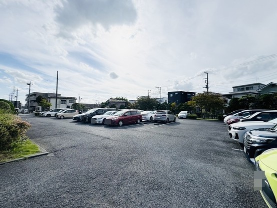 apartment 埼玉県草加市花栗１丁目
地図を見る