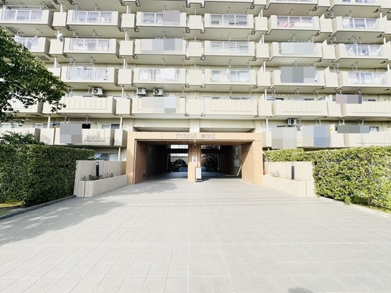 apartment 埼玉県草加市花栗１丁目
地図を見る