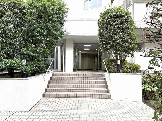 apartment 埼玉県越谷市赤山町４丁目
地図を見る