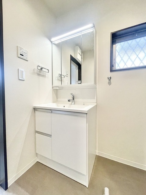 detached 埼玉県草加市青柳４丁目
地図を見る