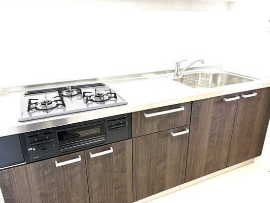 apartment 埼玉県三郷市高州１丁目
地図を見る