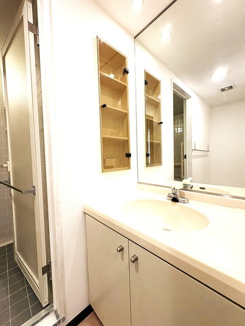 apartment 埼玉県三郷市高州１丁目
地図を見る