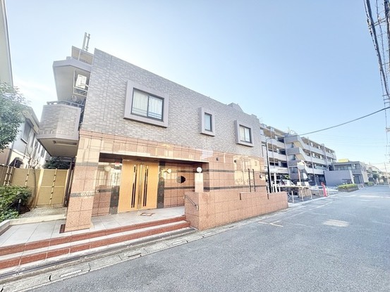 apartment 埼玉県草加市吉町２丁目
地図を見る