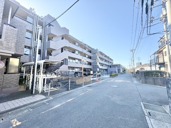 apartment 埼玉県草加市吉町２丁目
地図を見る