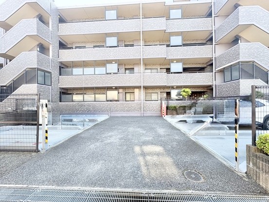 apartment 埼玉県草加市吉町２丁目
地図を見る