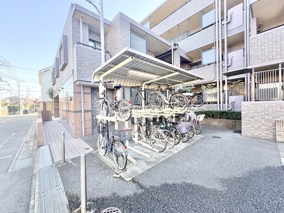 apartment 埼玉県草加市吉町２丁目
地図を見る