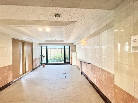 apartment 埼玉県草加市吉町２丁目
地図を見る