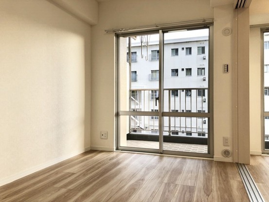 apartment 埼玉県草加市旭町２丁目
地図を見る