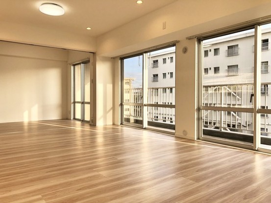 apartment 埼玉県草加市旭町２丁目
地図を見る