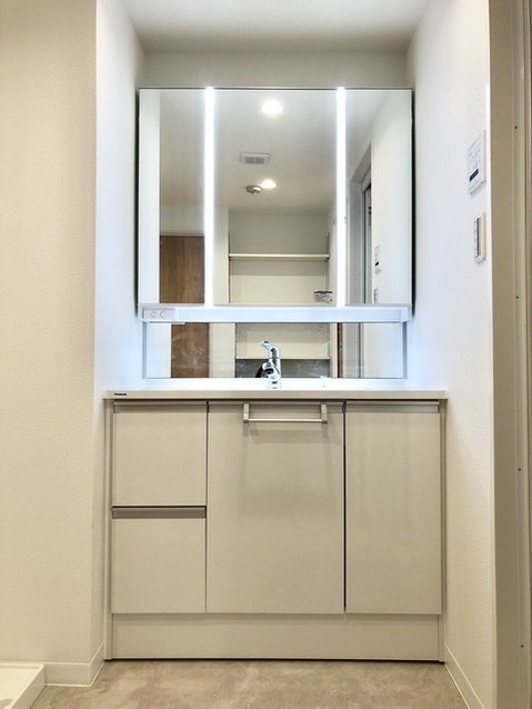 apartment 埼玉県草加市旭町２丁目
地図を見る