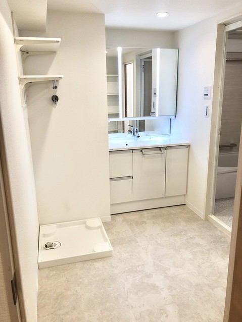 apartment 埼玉県草加市旭町２丁目
地図を見る