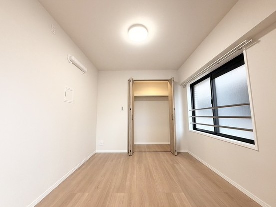 apartment 埼玉県越谷市瓦曽根２丁目
地図を見る