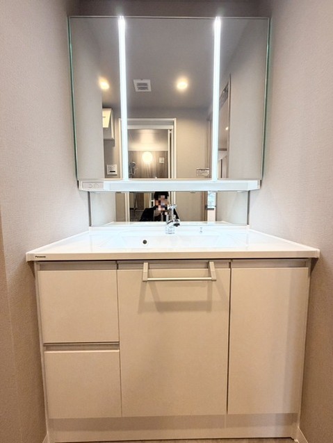 apartment 埼玉県越谷市瓦曽根２丁目
地図を見る