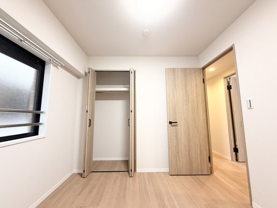 apartment 埼玉県越谷市瓦曽根２丁目
地図を見る