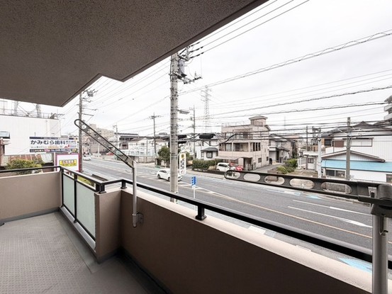 apartment 埼玉県越谷市瓦曽根２丁目
地図を見る