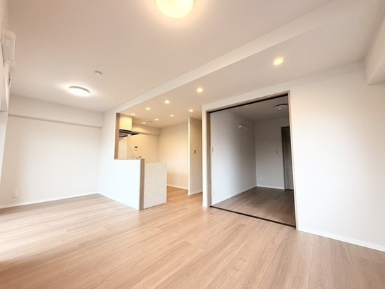 apartment 埼玉県越谷市瓦曽根２丁目
地図を見る