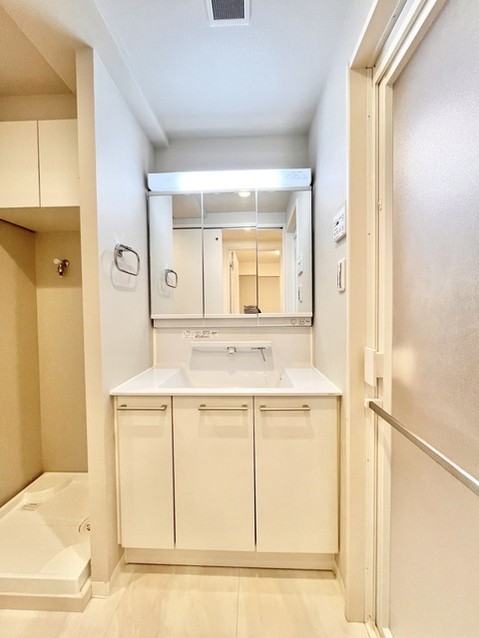 apartment 東京都足立区千住大川町
地図を見る