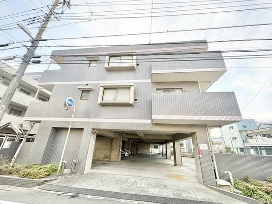 apartment 埼玉県越谷市南越谷５丁目
地図を見る