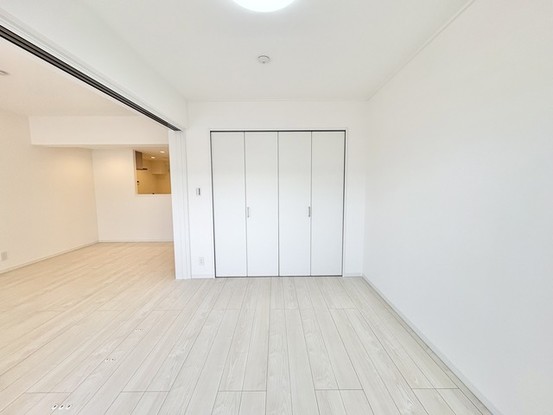 apartment 埼玉県越谷市赤山町４丁目
地図を見る