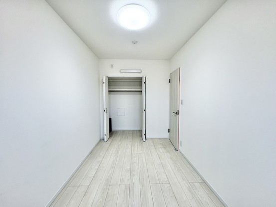 apartment 埼玉県越谷市赤山町４丁目
地図を見る