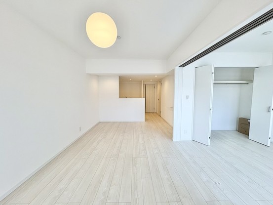 apartment 埼玉県越谷市赤山町４丁目
地図を見る