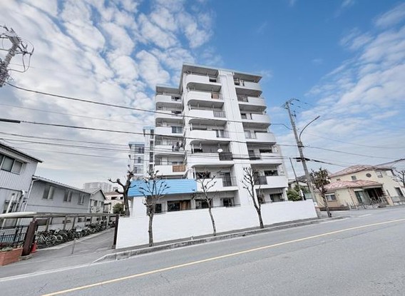 apartment 埼玉県草加市瀬崎３丁目
地図を見る