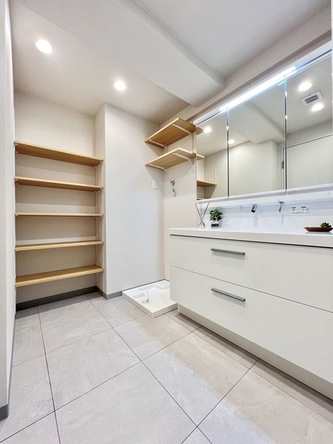 apartment 埼玉県越谷市大字袋山1361-16
