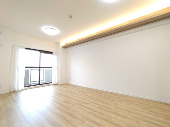 apartment 埼玉県草加市吉町３丁目
地図を見る