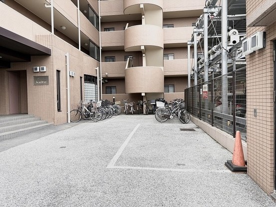 apartment 埼玉県越谷市大字袋山1361-16