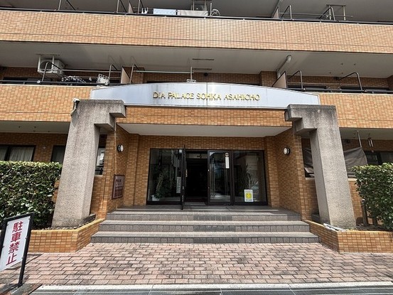 apartment 埼玉県草加市旭町５丁目
地図を見る