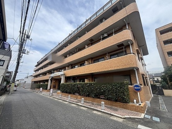 apartment 埼玉県草加市旭町５丁目
地図を見る