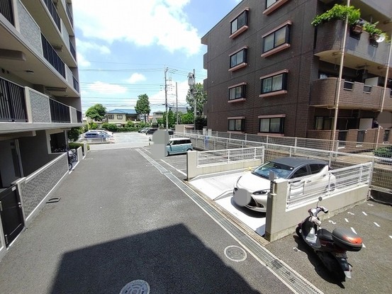 apartment 埼玉県川口市北原台２丁目
地図を見る